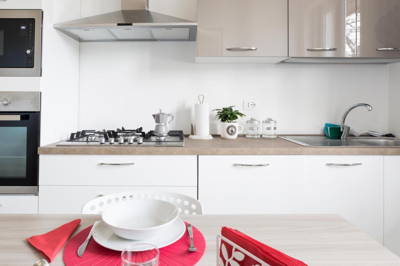 Parma Railway Station Lovely Apartment Ngoại thất bức ảnh