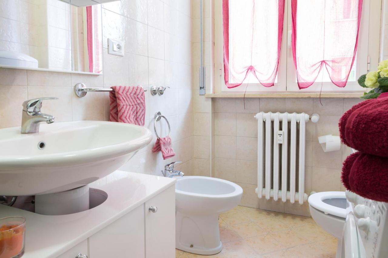 Parma Railway Station Lovely Apartment Ngoại thất bức ảnh